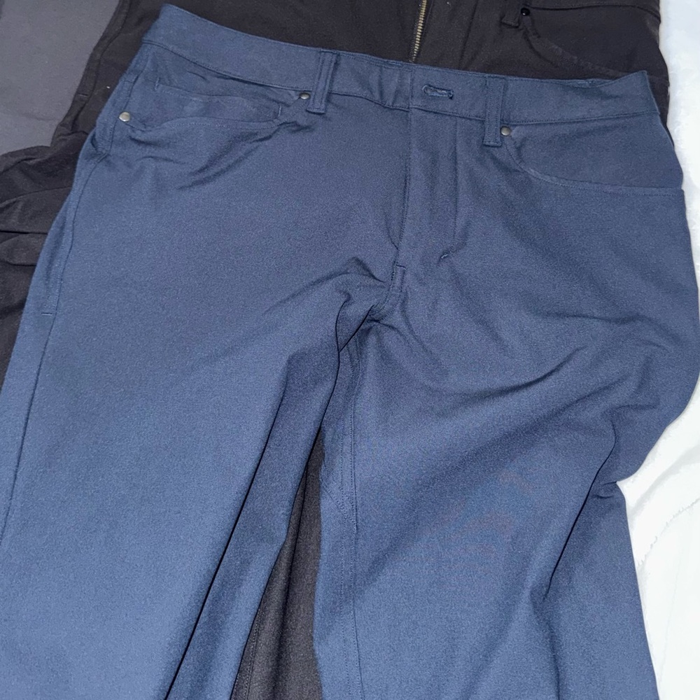 ABC Slim-Fit 5 Pocket Pant
Warpstreme- Navy